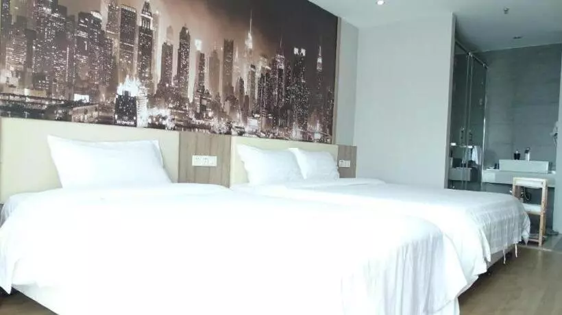 Starway Hotel Haimen Jiefang Middle Road