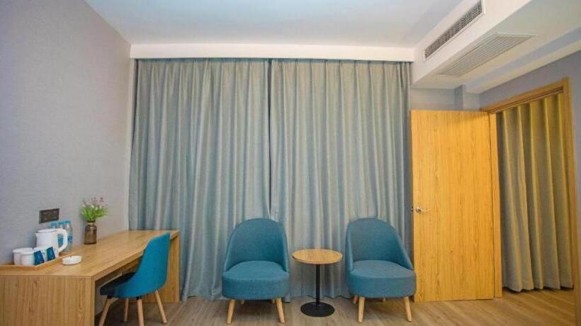 Starway Hotel Linhai Yintai City