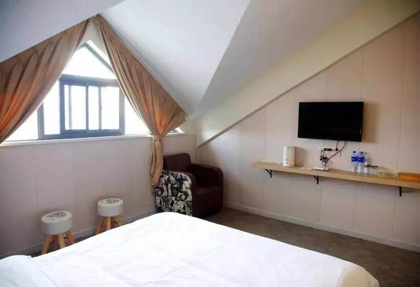 Starway Hotel Nanjing Lukou Airport