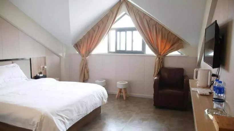 Starway Hotel Nanjing Lukou Airport