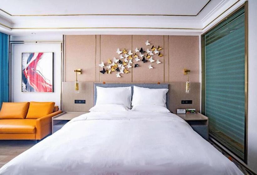 Starway Hotel Urumqi Nanhu Plaza