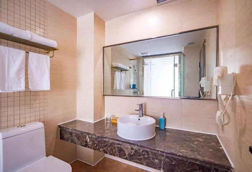 Starway Hotel Urumqi Nanhu Plaza