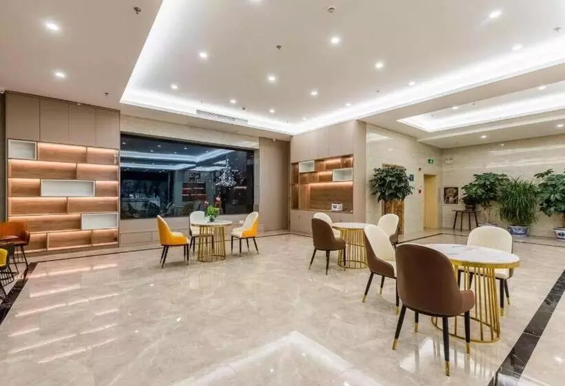 Starway Hotel Yancheng Dafeng Huanghai Xi Road