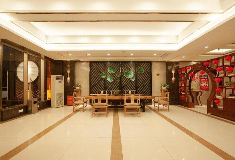 Starway Hotel Zigong Huidong Centre