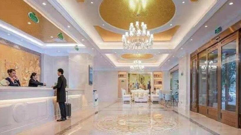 Vienna Hotel Hebei Baoding Chengming Building