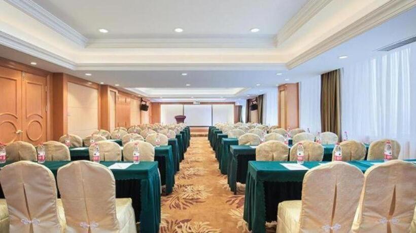 Vienna Hotel Shandong Heze University Town