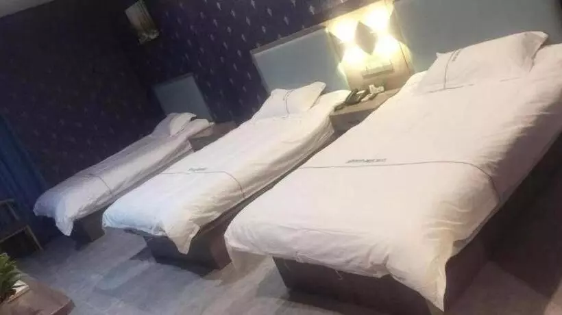 City 118 Selected Hotel Tengzhou Railway Station