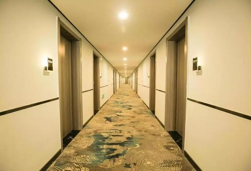 City 118 Selected Hotel Tengzhou Railway Station