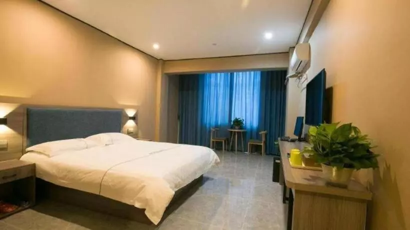 City 118 Selected Hotel Tengzhou Railway Station