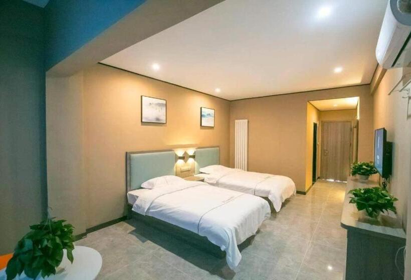 City 118 Selected Hotel Tengzhou Railway Station