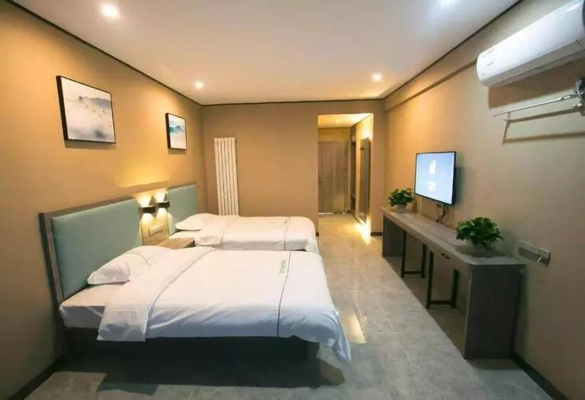 City 118 Selected Hotel Tengzhou Railway Station