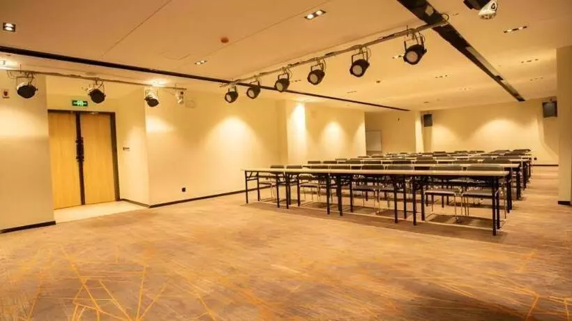 Echarm Hotel Changde Taoyuan Walking Street Jinyuan Tower