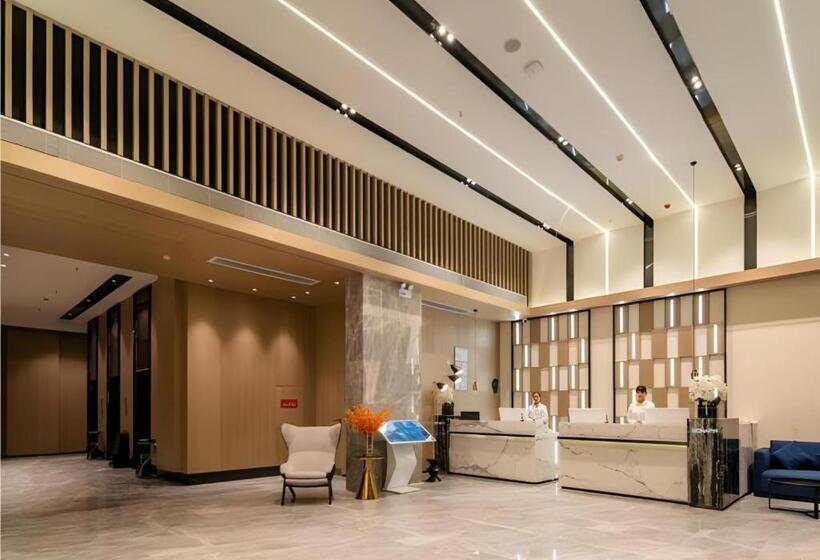 Echarm Hotel Guiyang Huaxi University Town Meidi Guobinfu