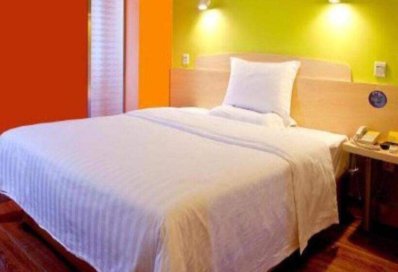 فندق 7 Days Inn Turpan Shanshan Kumtag Desert