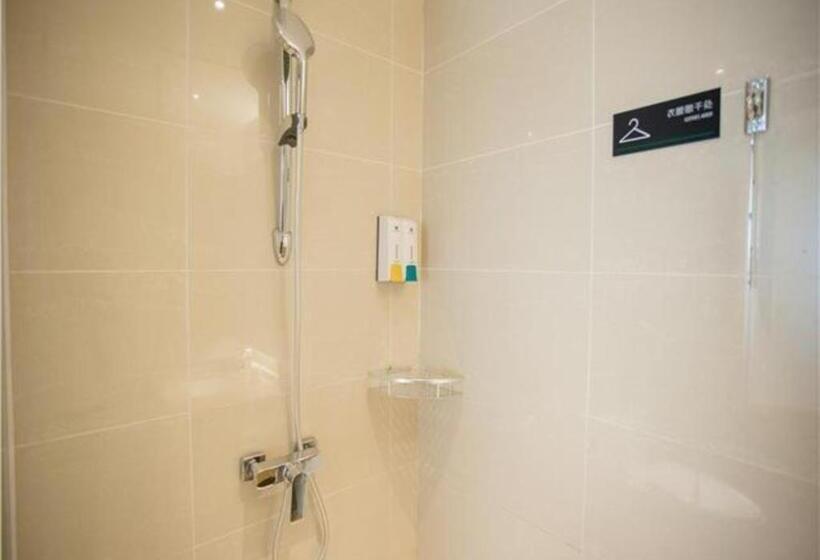 Otel City Comfort Inn Nanchang Guanying Road Metro Station Maya Paradise