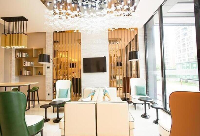 Отель City Comfort Inn Nanning Xingning District Government Maternal And Child Health Hospital