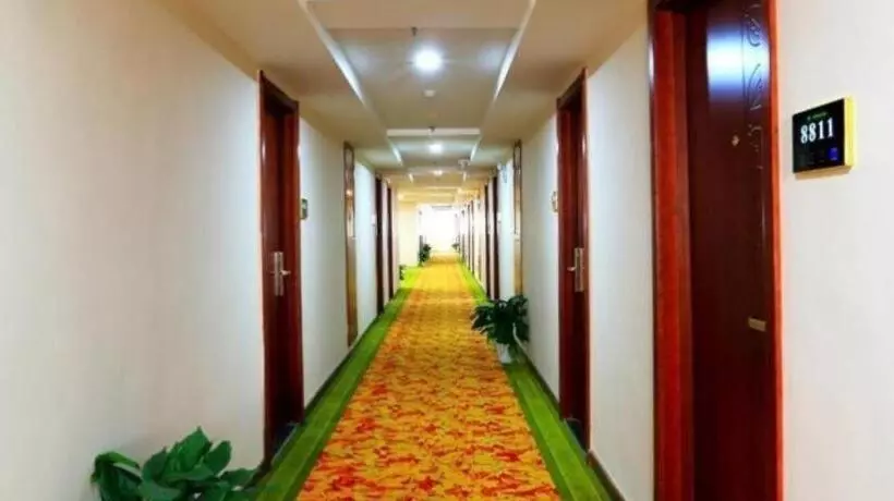 ホテル Greentree Inn Jiujiang Railway Station Qianhongxiang
