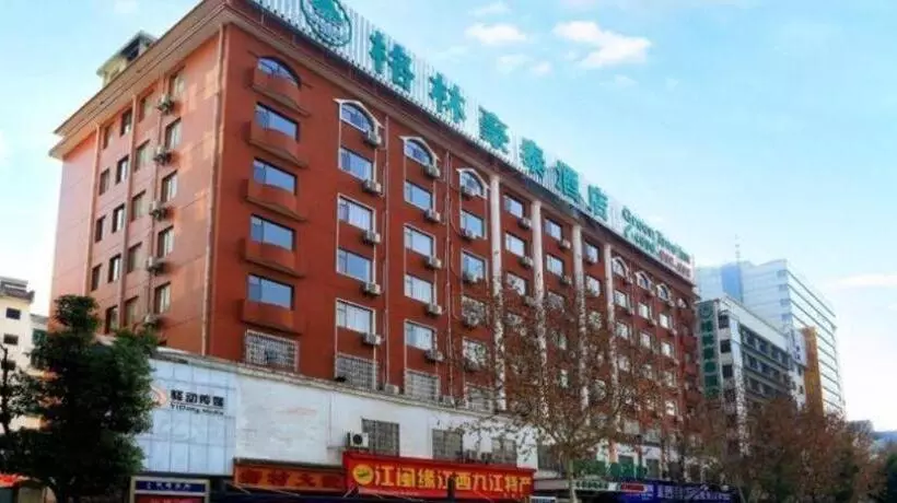 ホテル Greentree Inn Jiujiang Railway Station Qianhongxiang