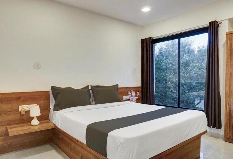 هتل Oyo R P Hospitality