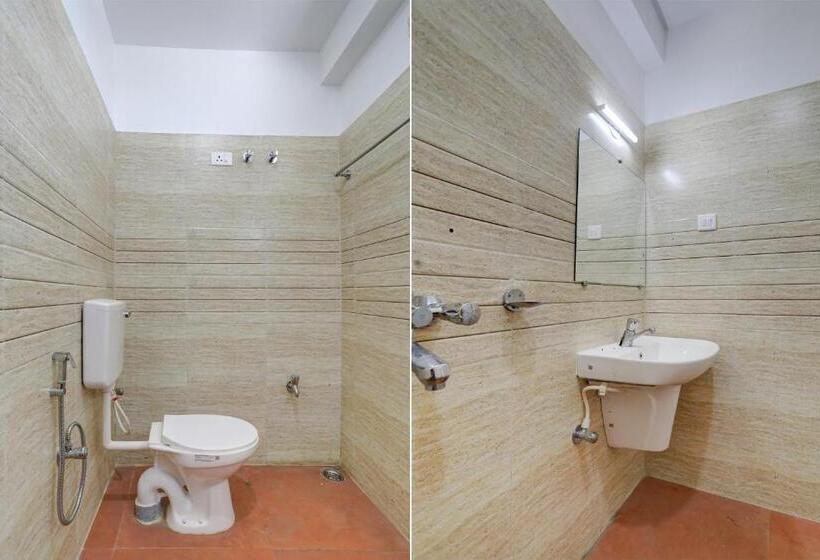 هتل Oyo Ruby House