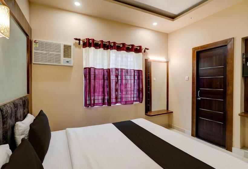 هتل Oyo Ruby House