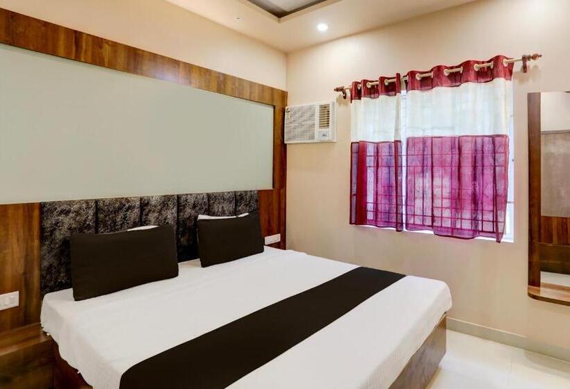 هتل Oyo Ruby House