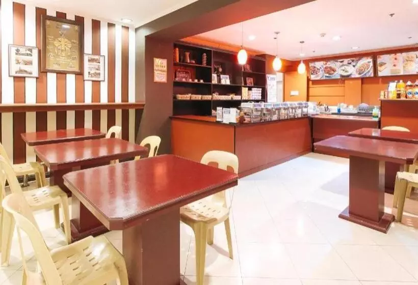 هتل Reddoorz Plus @ Project 6 Quezon City