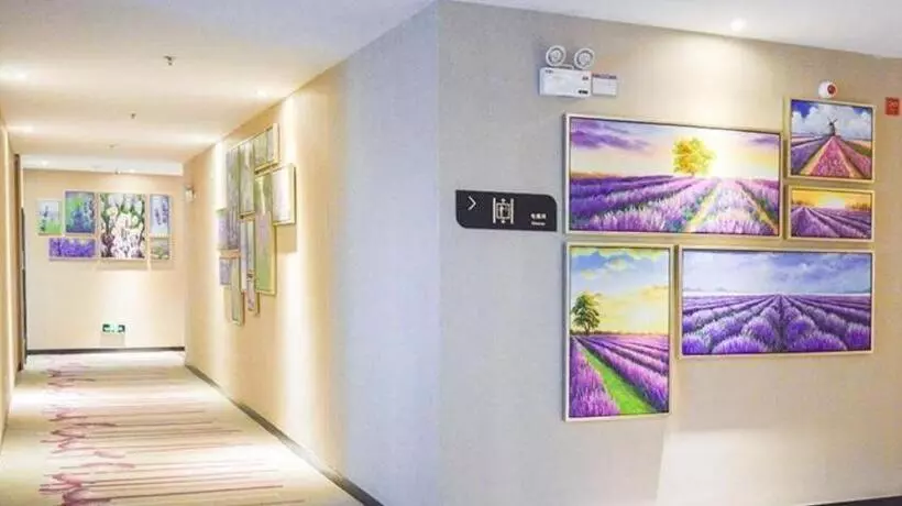 Lavande Hotels·xuzhou New District Meidi Square