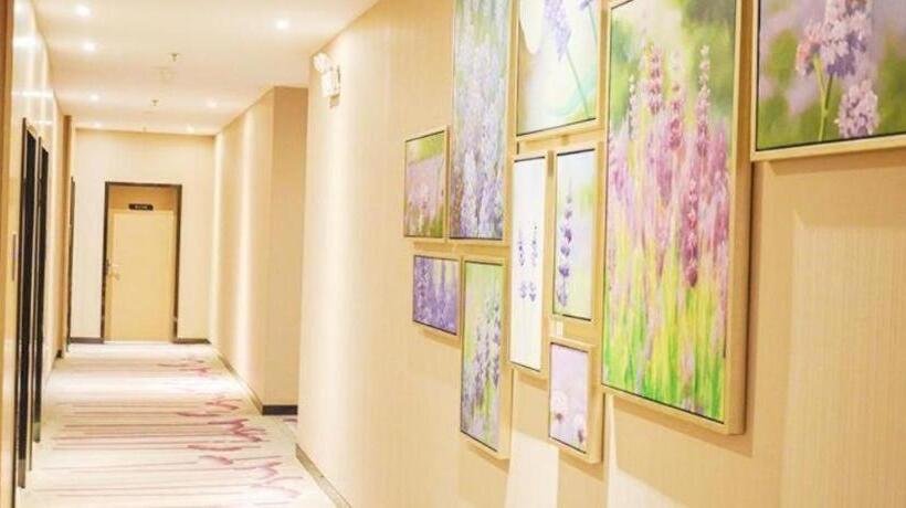 Lavande Hotels·xuzhou New District Meidi Square