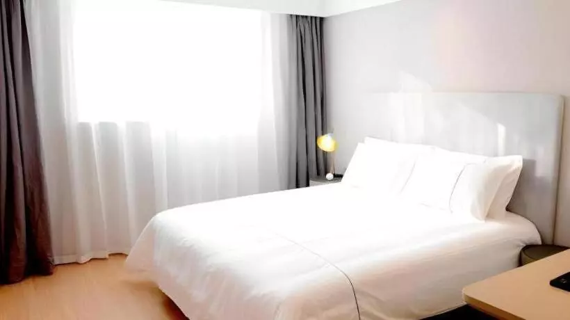 Magnotel Hotel Xuzhou Xinxin Yurun Plaza Zhongwu Road