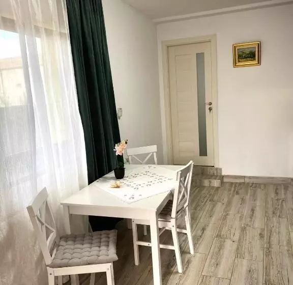 ペンション Vila Suveranii