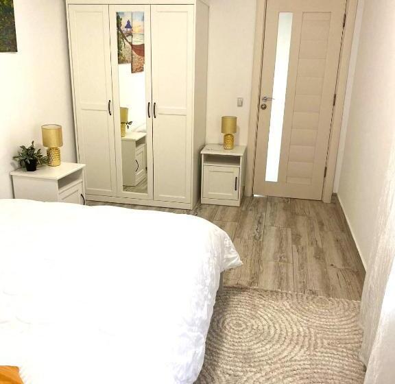 پانسیون Vila Suveranii