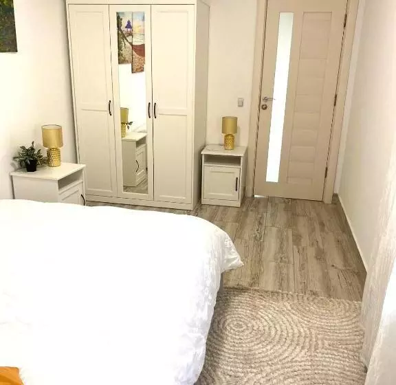 ペンション Vila Suveranii