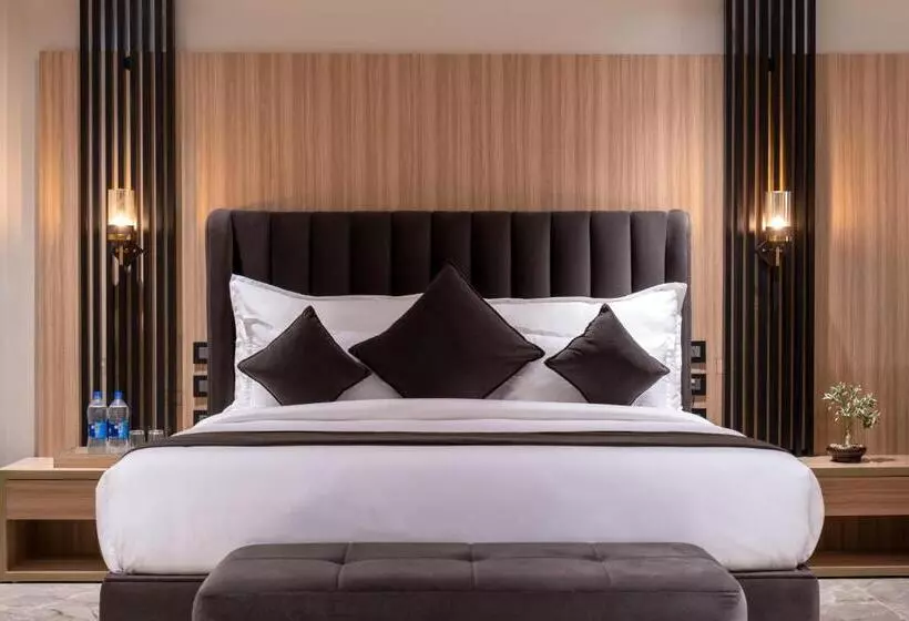 Alpine Hotel And Villas