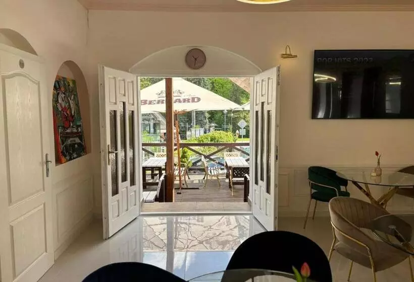 Boutique Hotel Pošta Rl