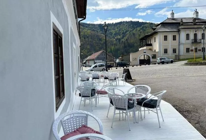 Boutique Hotel Pošta Rl