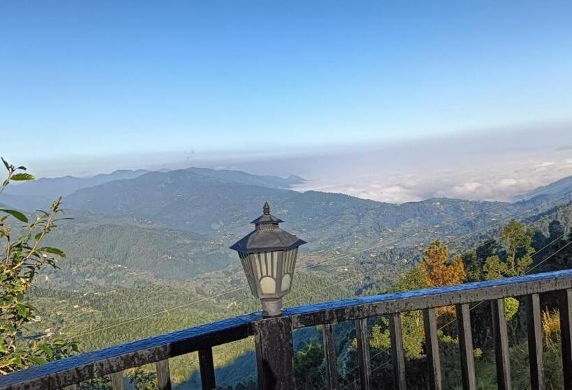 בית מלון כפרי Blue Lotus Resort