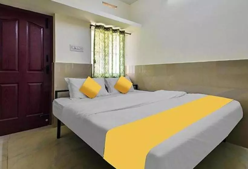Hotelli Fabexpress Clover Castle   Nr Coimbatore International Airport
