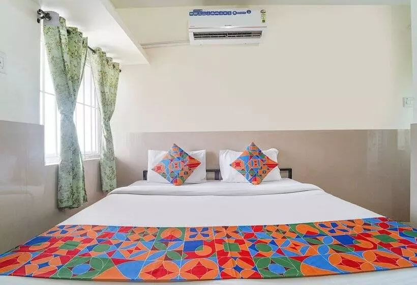 Hotelli Fabexpress Clover Castle   Nr Coimbatore International Airport