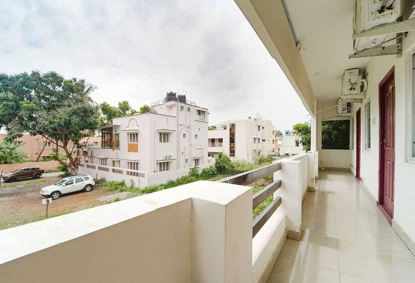 Hotel Fabexpress Clover Castle   Nr Coimbatore International Airport