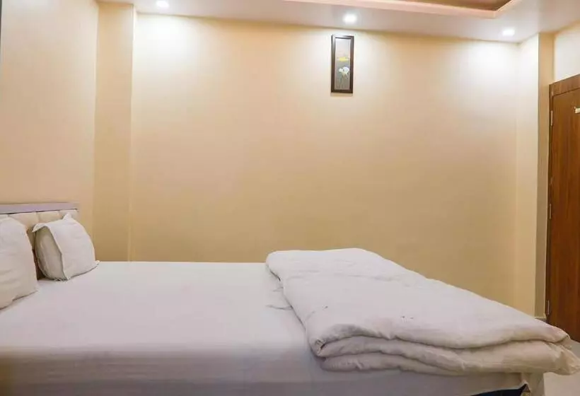 Hotelli Pushpa Anjali By Wb Inn