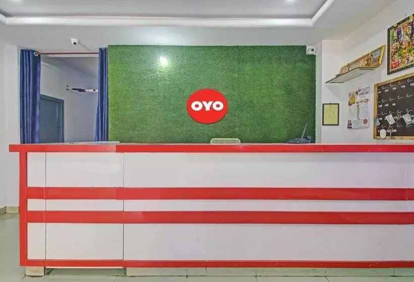 ホテル O Satya Inn