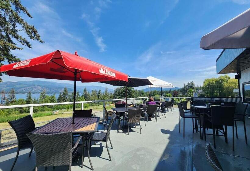 Maples Resort Shuswap