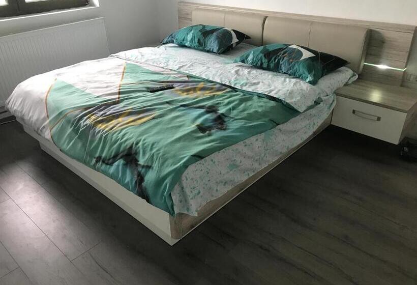 بنسيون N.a.d Resort Complex Srl