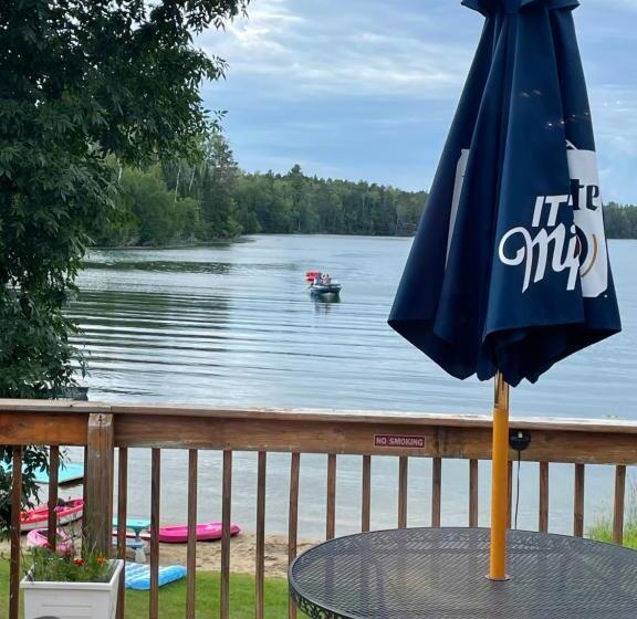 Sure Game Wilderness Resort