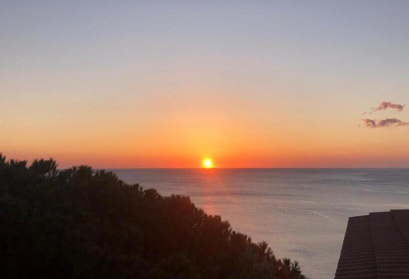 مبيت وإفطار Sunsea House Copanello