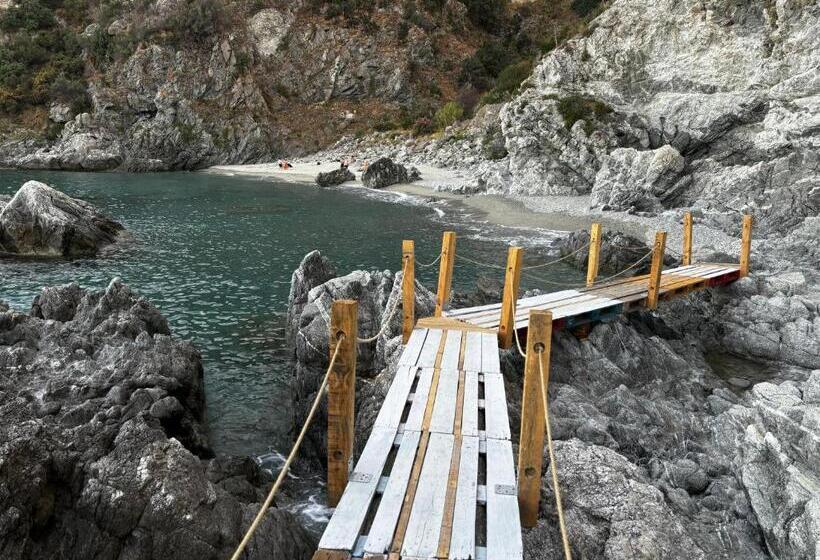 مبيت وإفطار Sunsea House Copanello