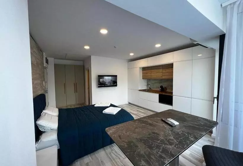 Blitz Studio Bel Air Apartments Luxury And More