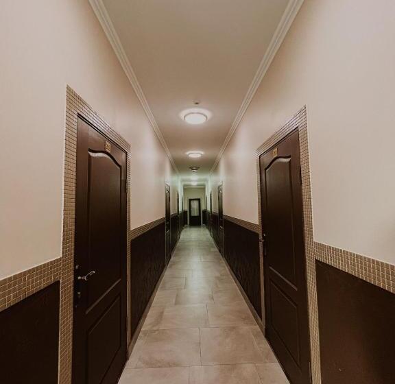 هتل комплекс гостиниц Athletic