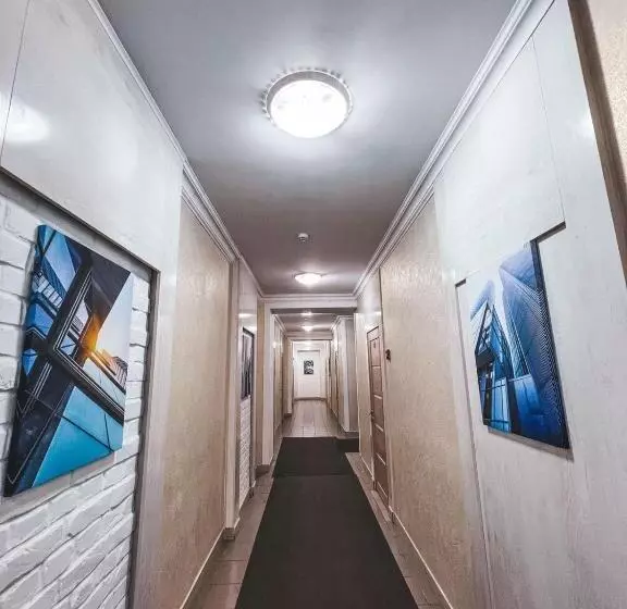 هتل комплекс гостиниц Athletic